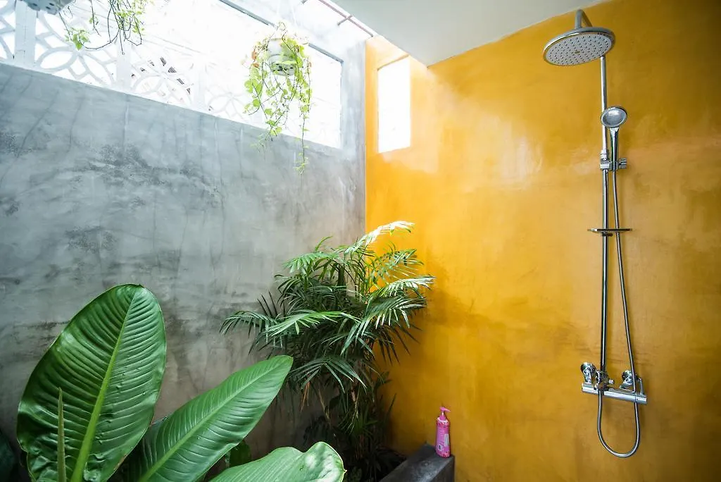 Homestay Tan Thanh Family Beach Home Hoi An